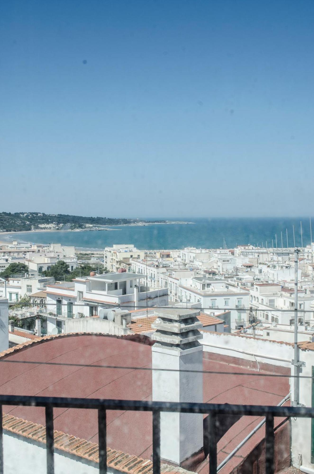 Torre La Mezzaluna Bed & Breakfast Vieste Bagian luar foto