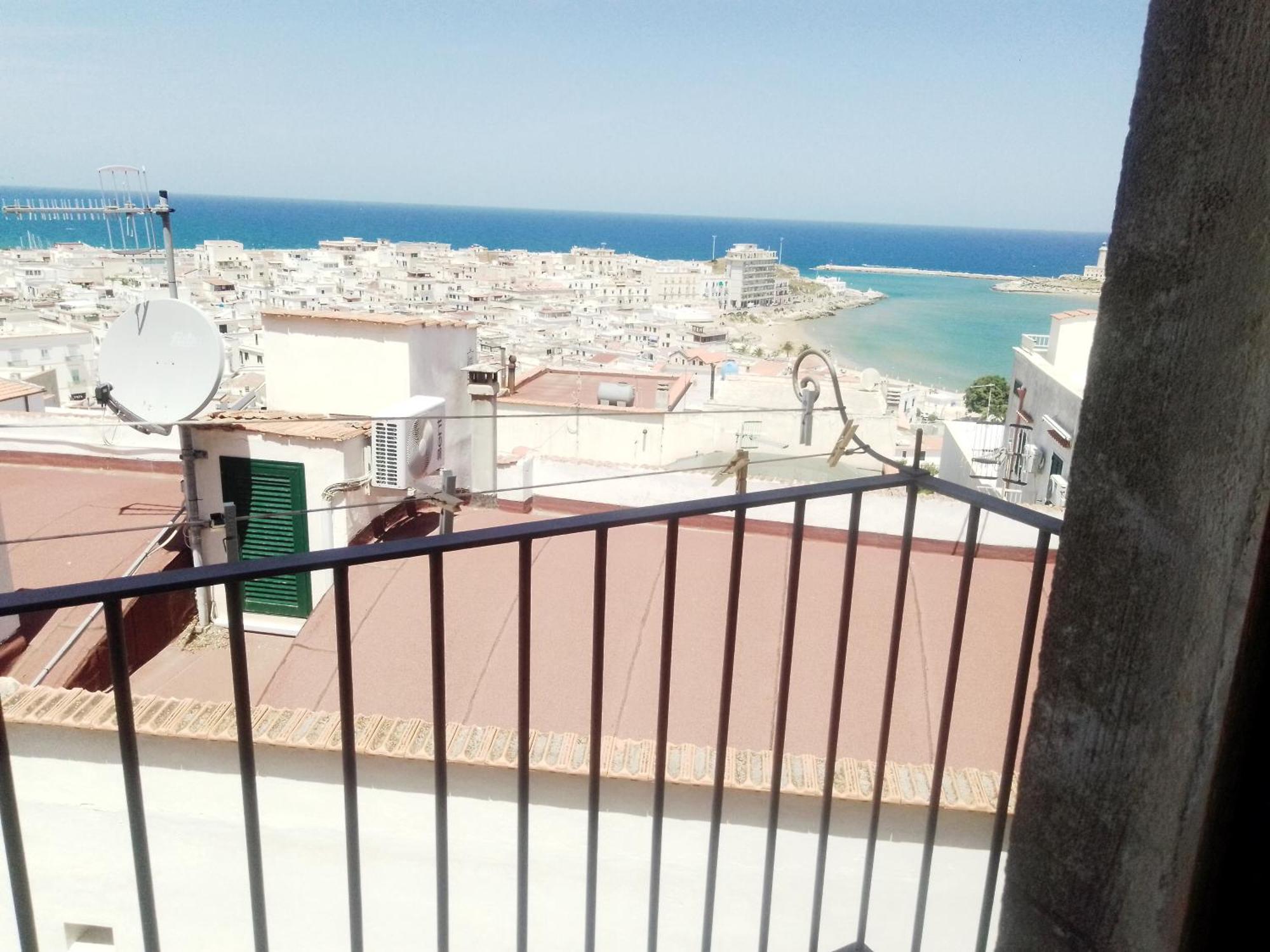 Torre La Mezzaluna Bed & Breakfast Vieste Bagian luar foto